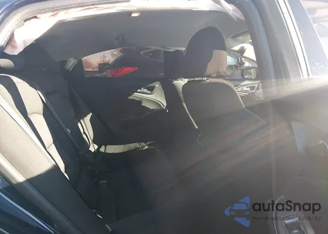 2018 Chevrolet Malibu Lt z USA, uszkodzony, nr VIN 1G1ZD5ST3JF201432